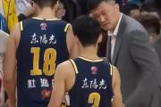 华体会官网-球场上的冲突和对抗，见证了强者之间的较量
