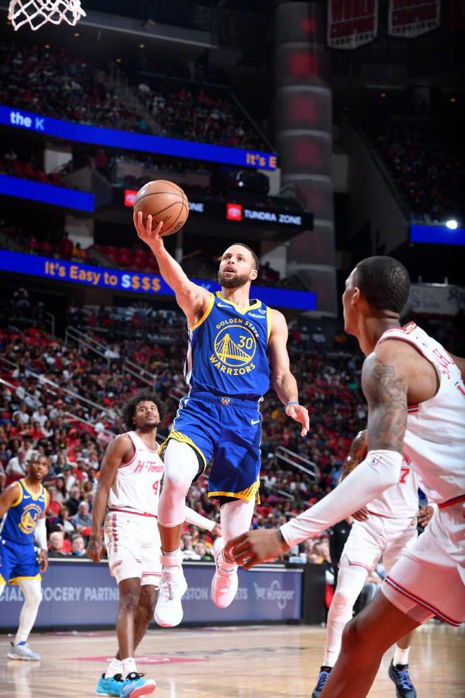 NBA球队连胜创纪录，势不可挡