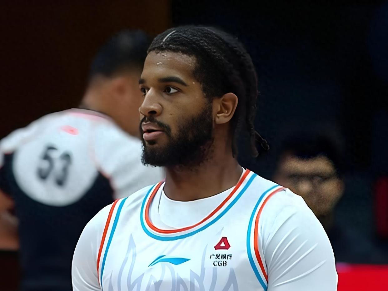 坦桑尼亚队员横扫对手,逆袭晋级 坦桑尼亚队员横扫对手,逆袭晋级