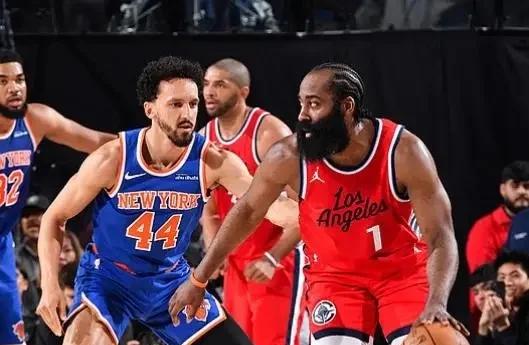 雷加内斯队取得一场关键胜利 雷加内斯队取得一场关键胜利