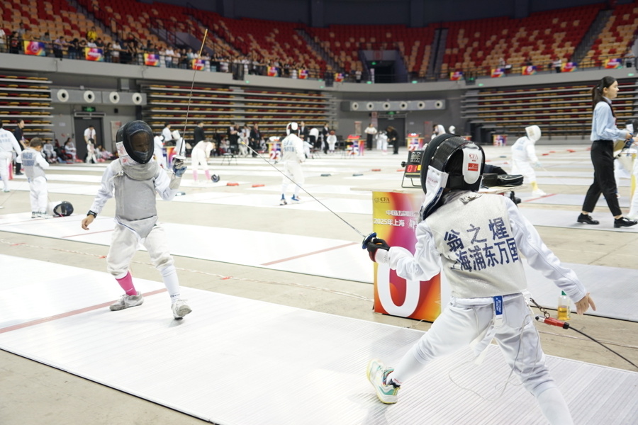 古巴击剑选手实力出众，夺冠称王