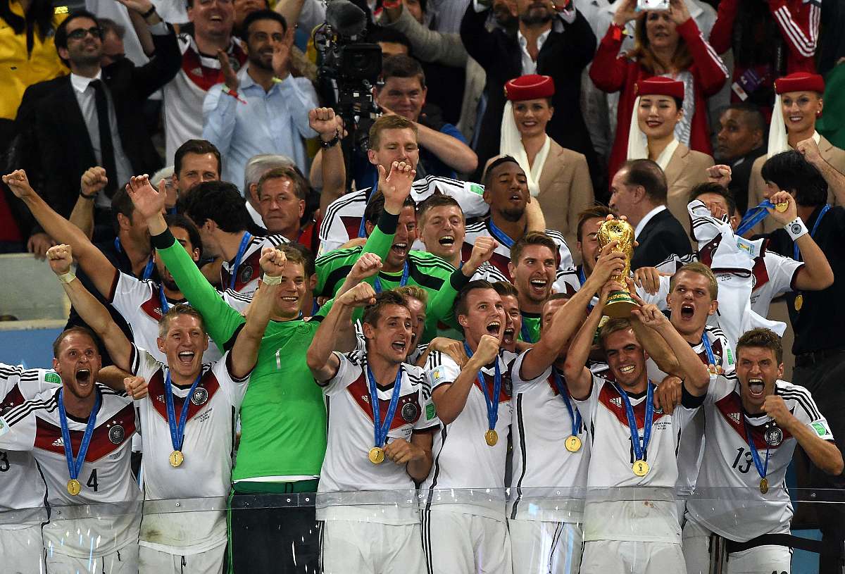 深圳队取得关键胜利,逆转北京华南队 深圳队取得关键胜利,逆转北京华南队