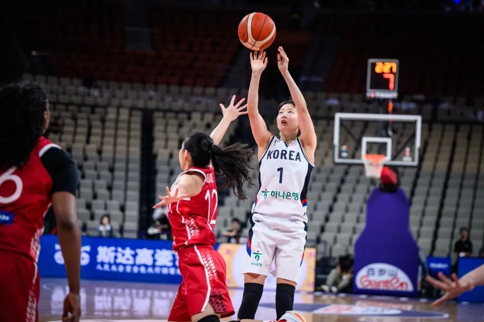 关于亚洲杯篮球赛引发球队激烈较量的信息